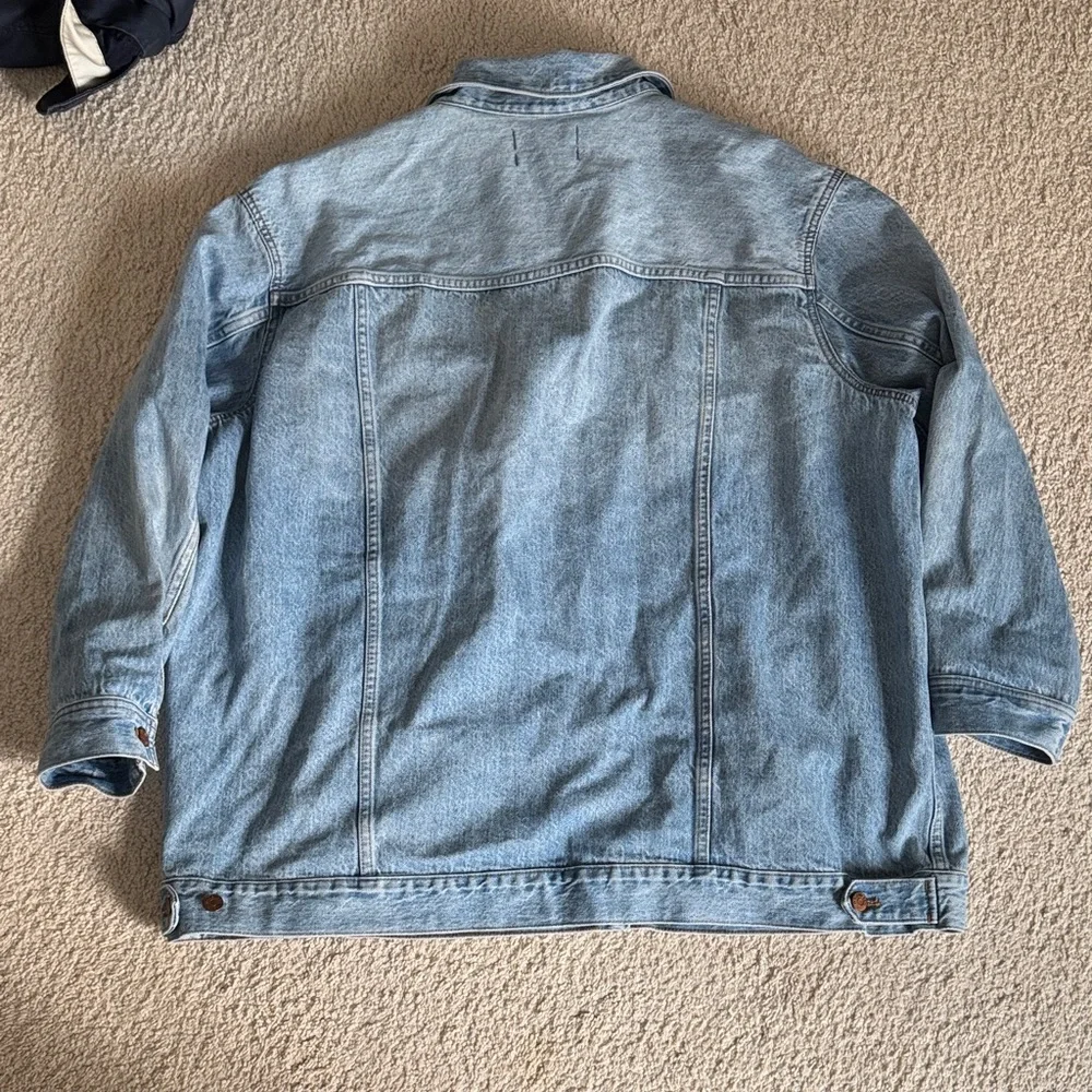 Madewell Light Blue Oversized Denim Trucker Jacket - Picture 3 of 3